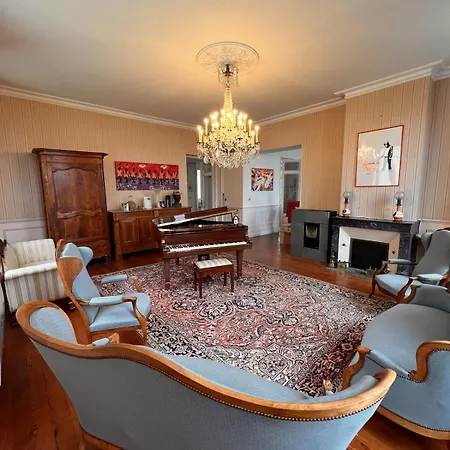 Spacious In The Heart Of The Vineyards Saint-Seurin-de-Cadourne
